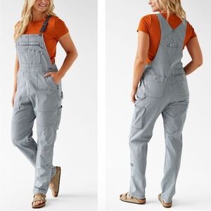 Duluth Trading Co Rootstock Gardening Railroad Stripe Utility Bibs Overalls